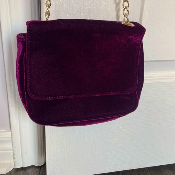 4 for $50 Velvet burgundy crossbody bag - Picture 1 of 6
